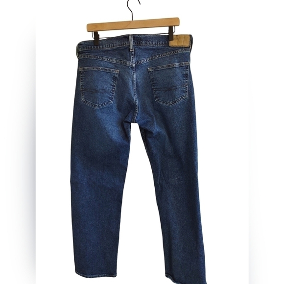 Levi Strauss and Co Mens Blue Relaxed Jeans 36x34 - Picture 3 of 7